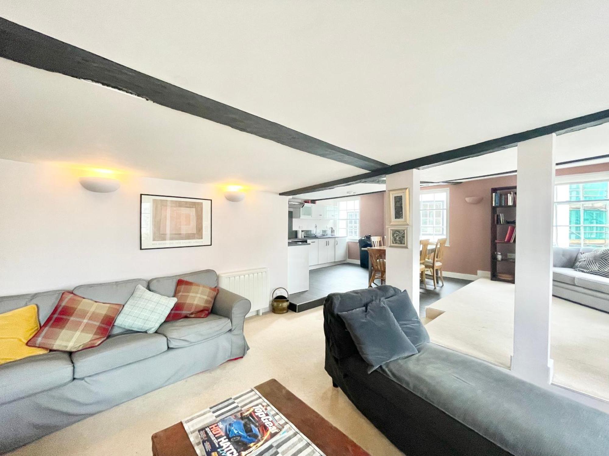 Cathedral Views In Centre Apartment Canterbury